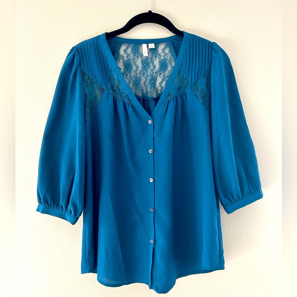 Frenchi Blue Lace Quarter-Sleeve V-Neck Blouse